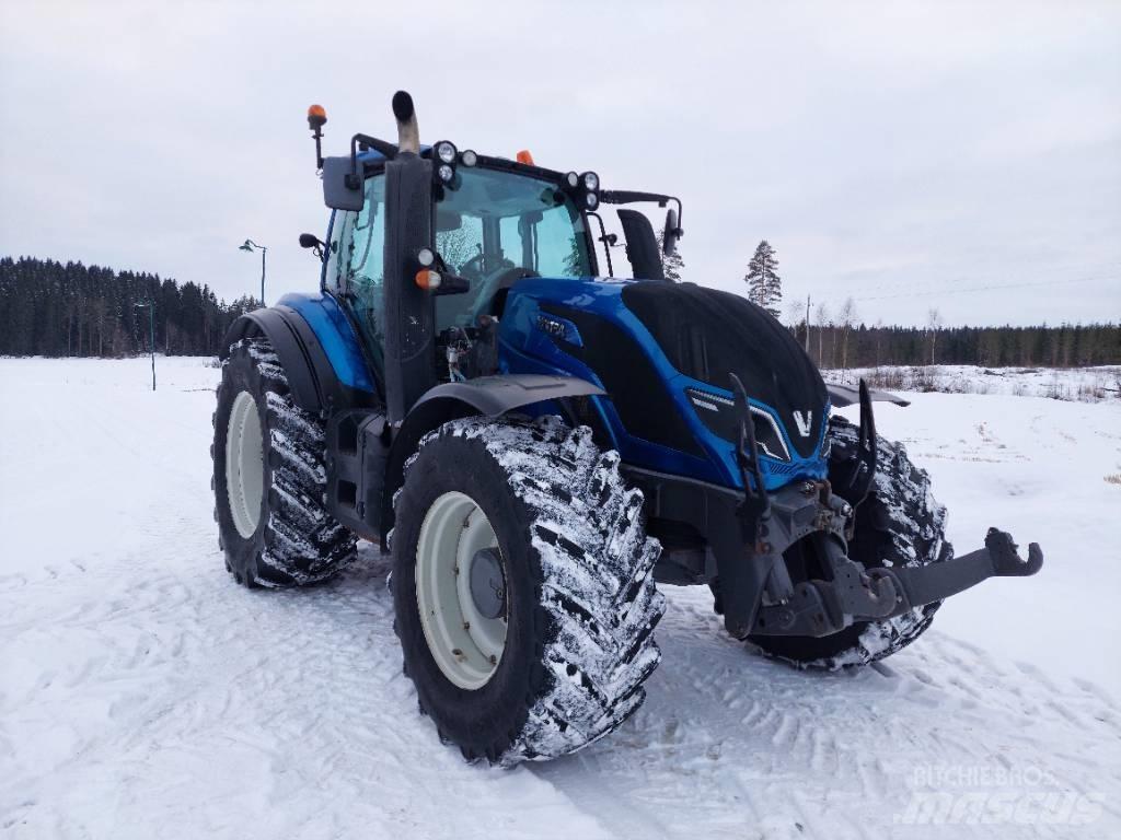 Valtra T 174 VERSU Tractors