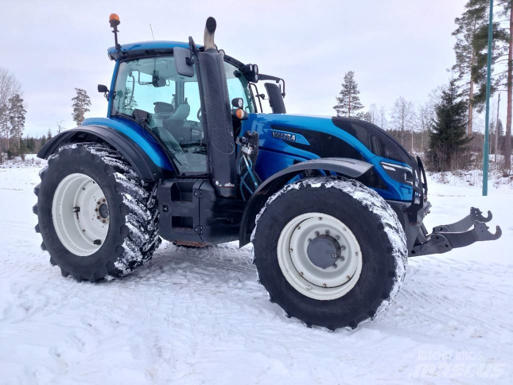Valtra T 174 VERSU Tractors