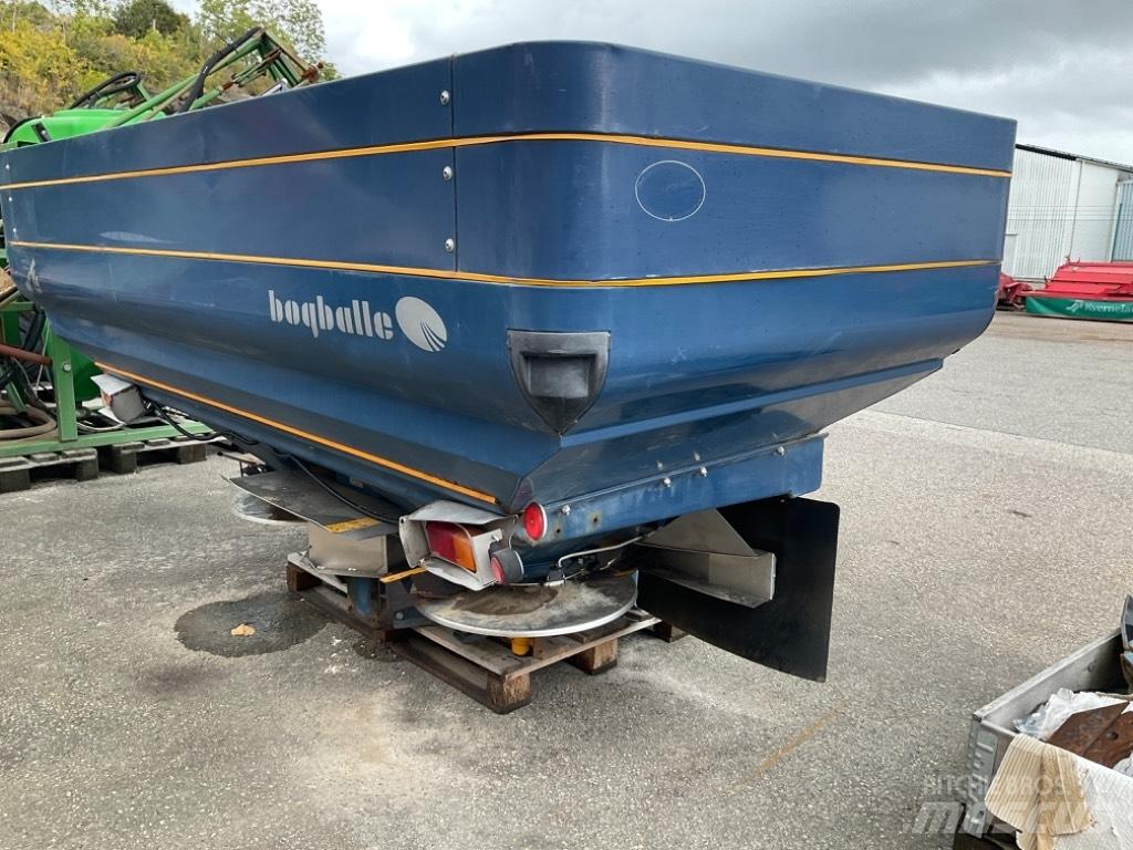 Bogballe M2 Mineral spreaders