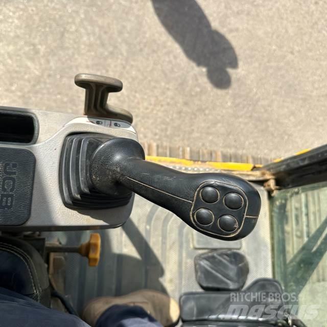 JCB 220X Crawler excavators