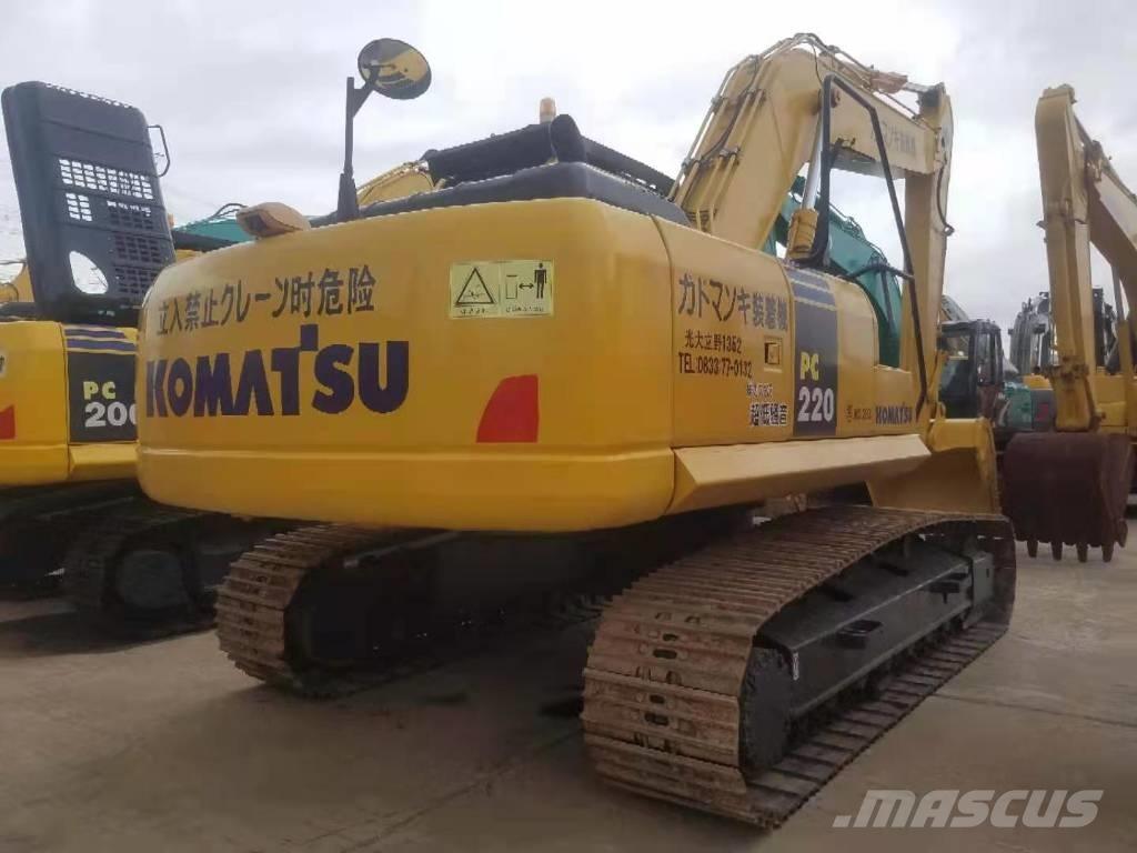 Komatsu PC 220-8 Crawler excavators