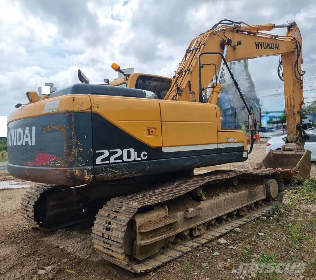 Hyundai Robex 220 LC Crawler excavators