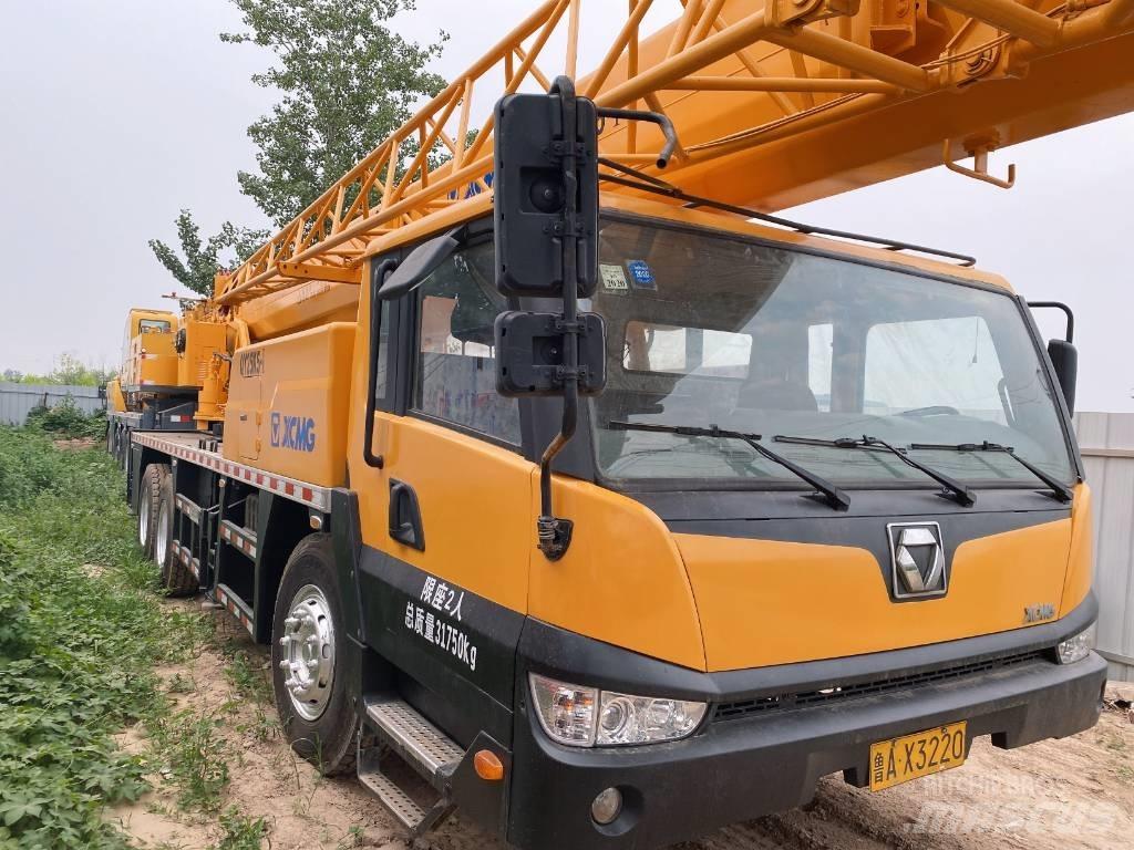 XCMG XCT 25 All terrain cranes
