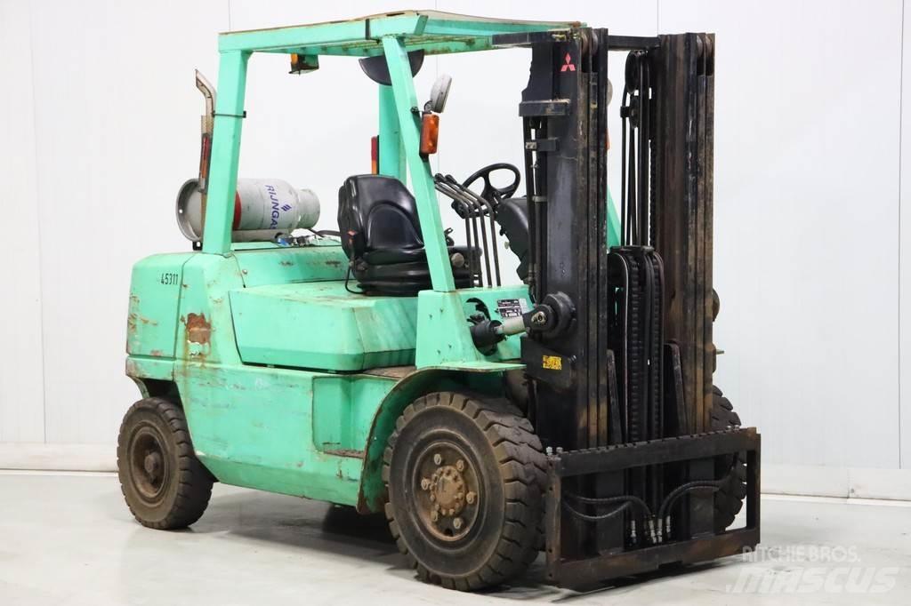 Mitsubishi FG40K LPG trucks