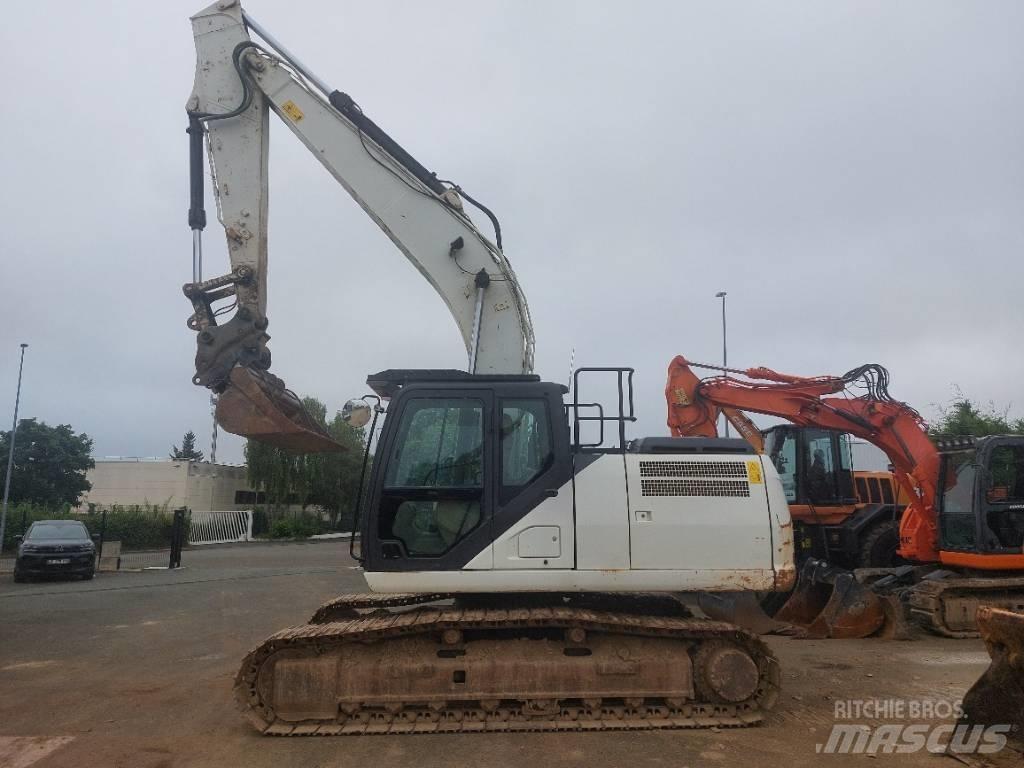 CASE CX 210 D Crawler excavators