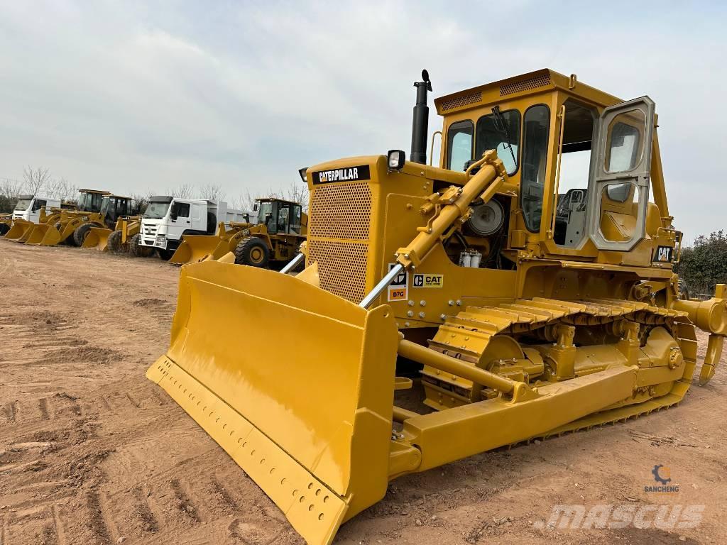 CAT D7G Crawler dozers