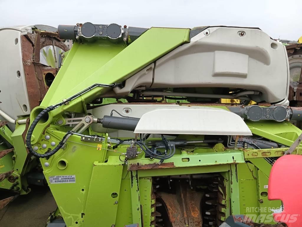 CLAAS ORBIS 750 Forage harvesters