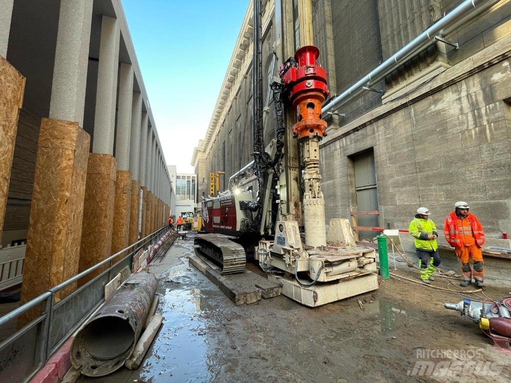 Comacchio CH 320 Heavy drills