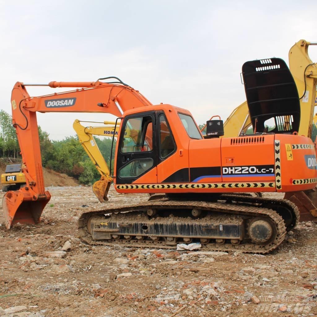 Doosan 220 LC-7 Crawler excavators