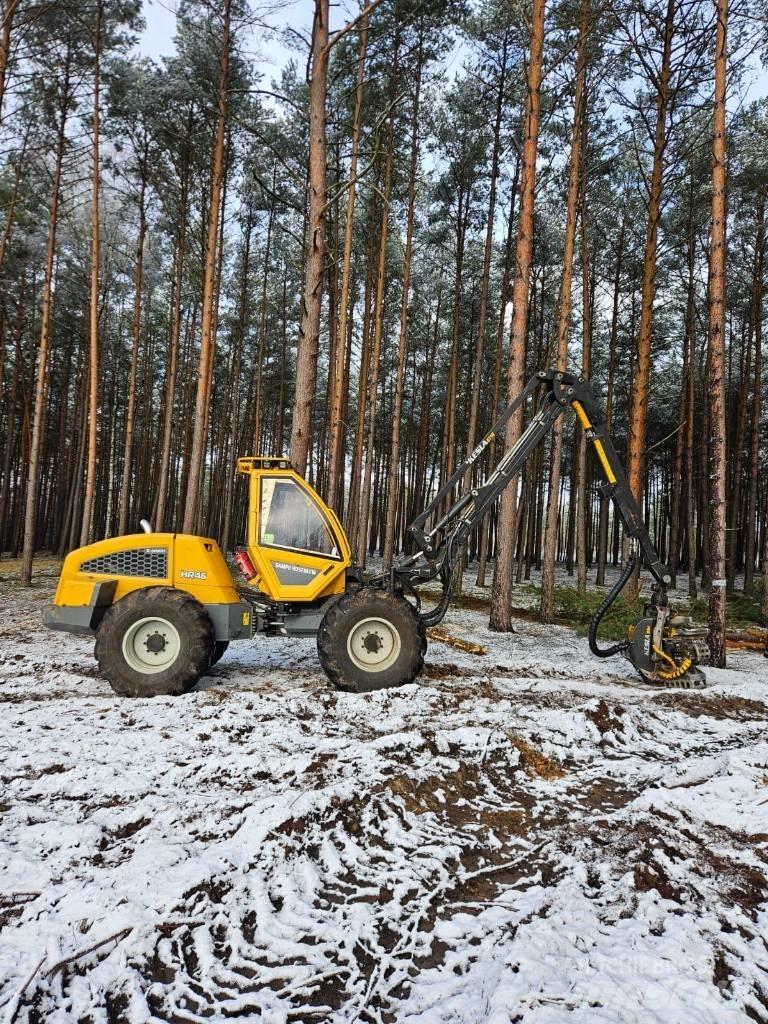 Sampo-Rosenlew HR 46 Harvesters