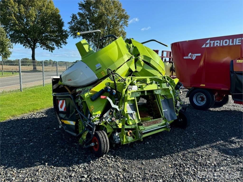 CLAAS Orbis 900 Farm machinery