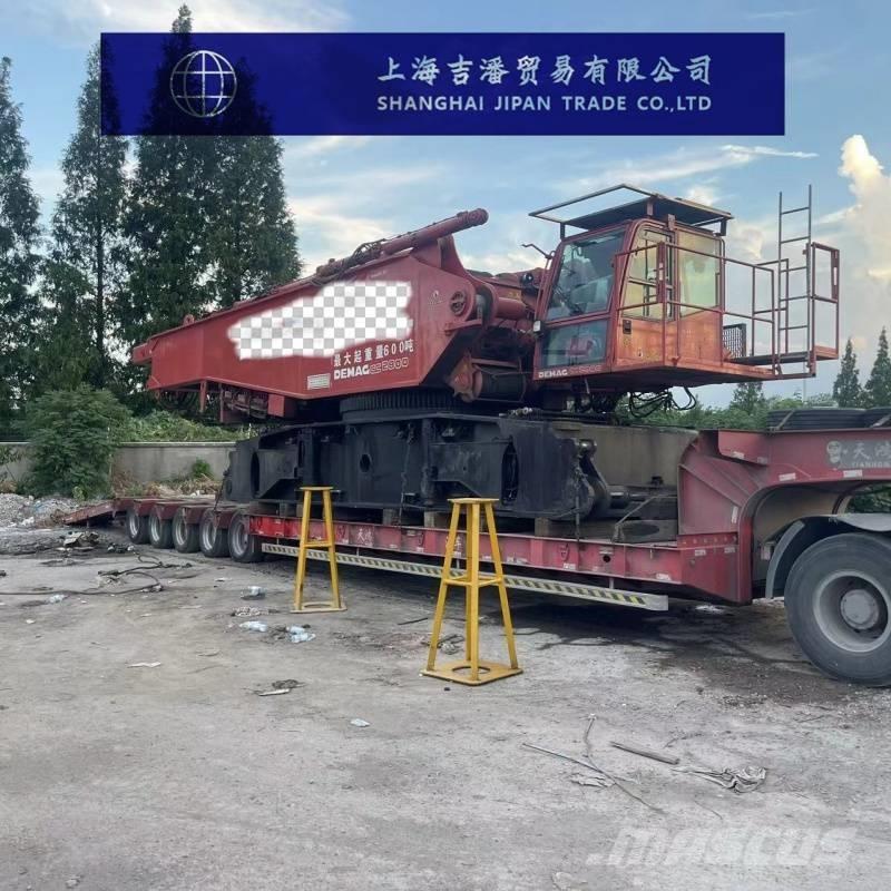 Demag CC 2800 Track mounted cranes