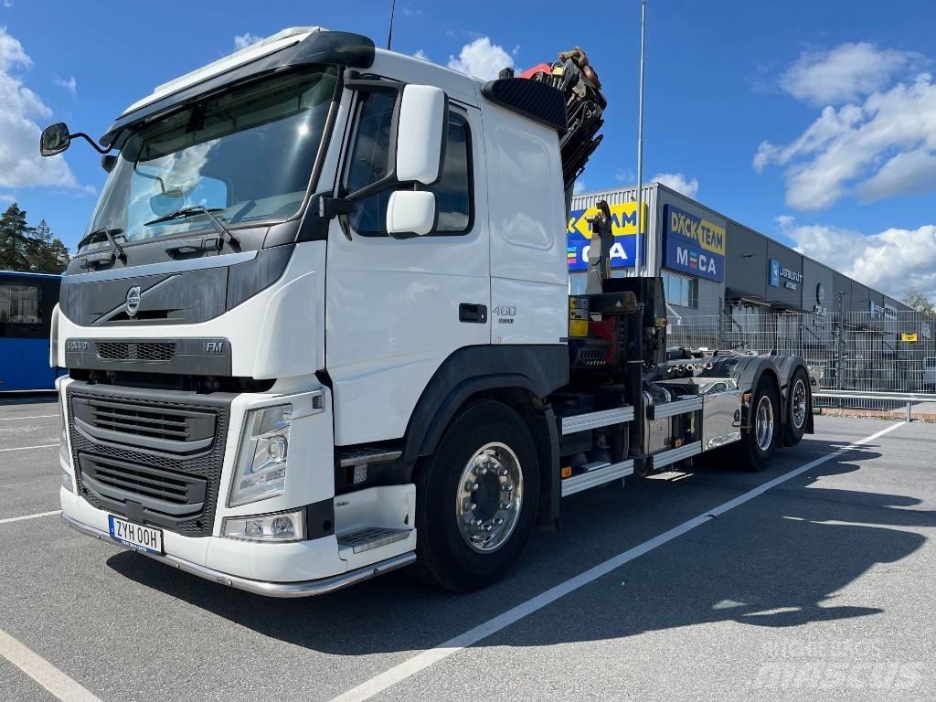 Volvo FM460, 6x2 Truck mounted cranes