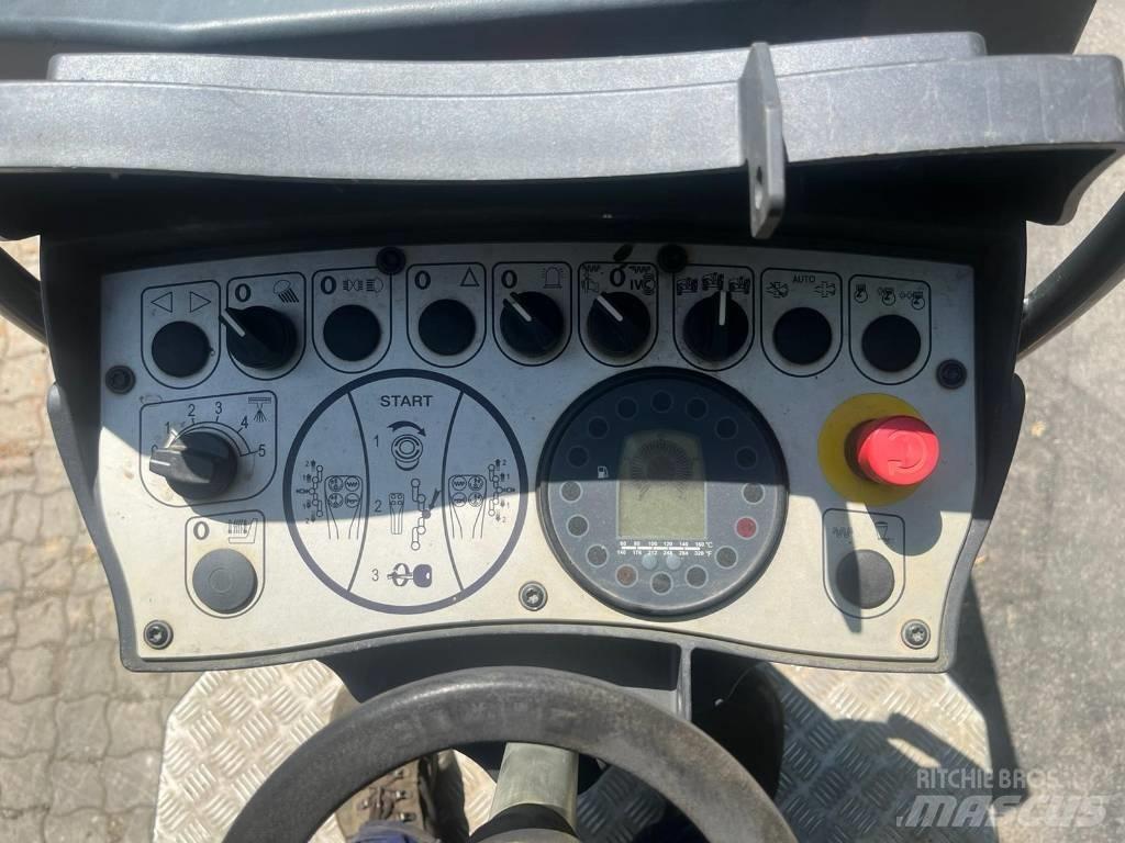 Bomag BW 120 AD-5 Twin drum rollers
