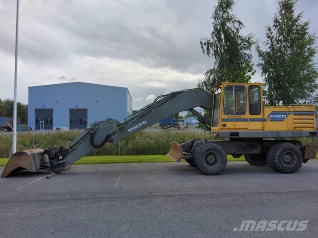 Volvo EW 200 Wheeled excavators
