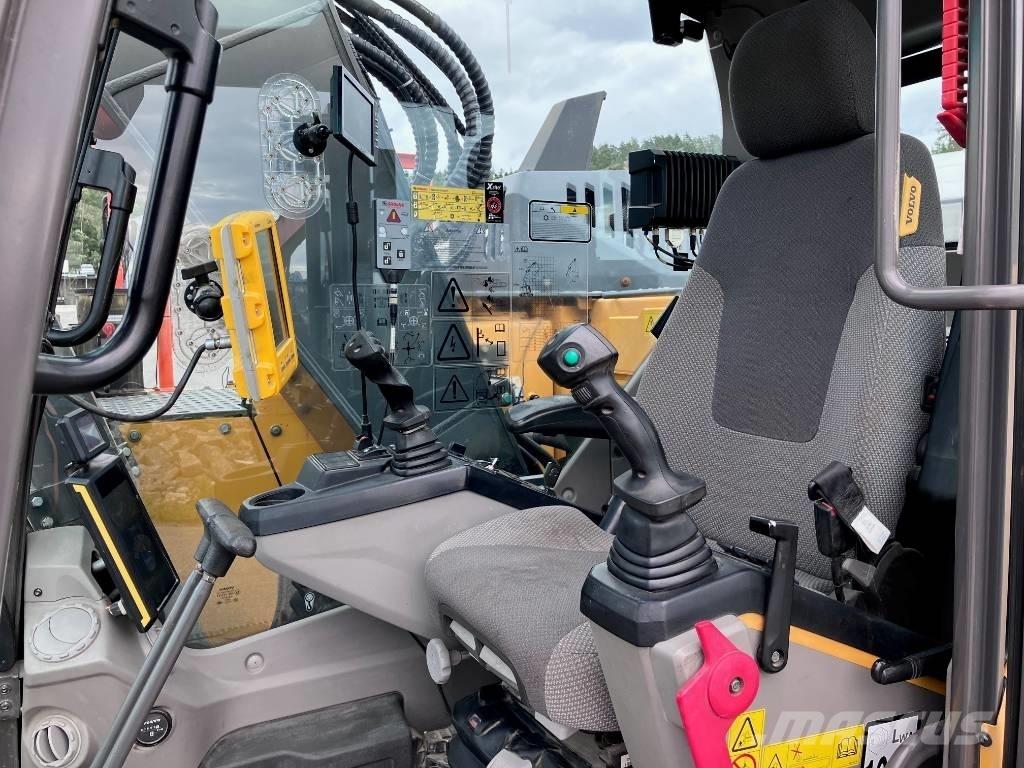 Volvo ECR 235 E Crawler excavators