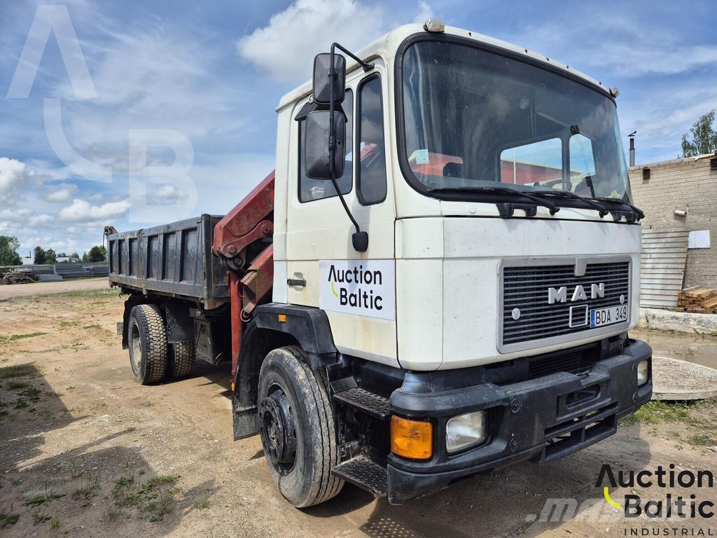 MAN 19.322 Tipper trucks