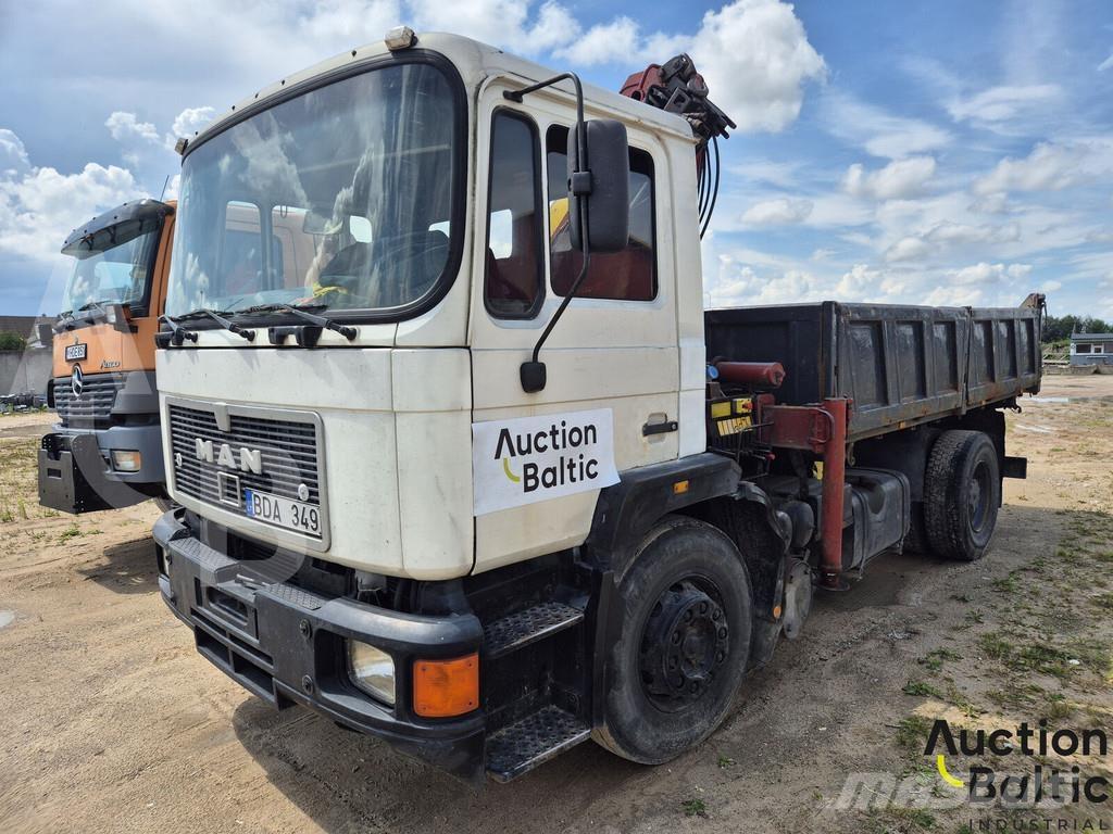 MAN 19.322 Tipper trucks
