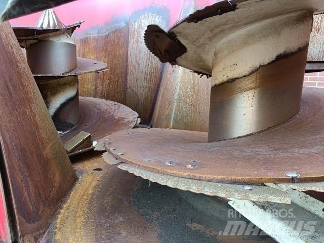 Peecon VMW 190 Feed mixer