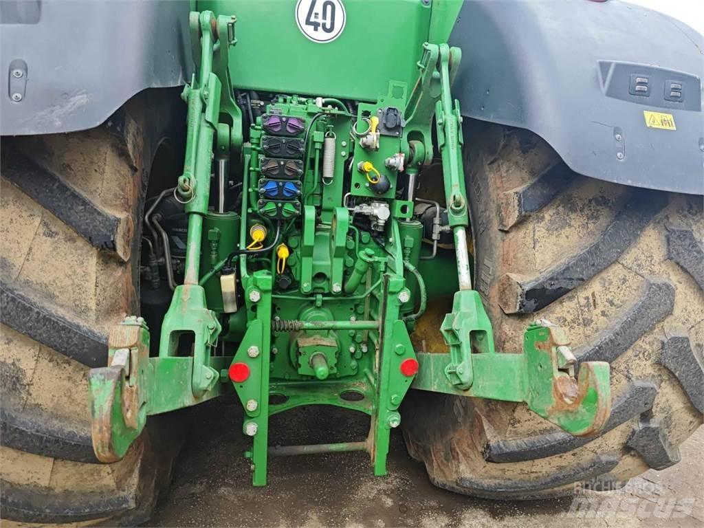 John Deere 8400R Tractors