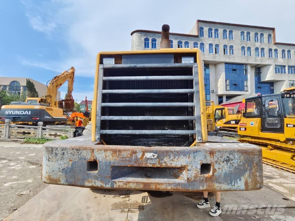 Komatsu WA 500-3 Wheel loaders