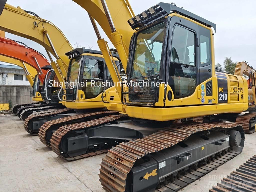 Komatsu PC210-8 Crawler excavators