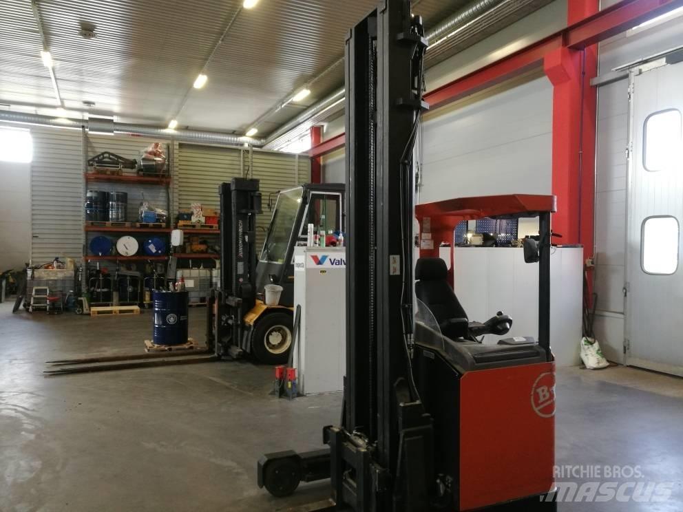 BT RR B 2 Reach truck