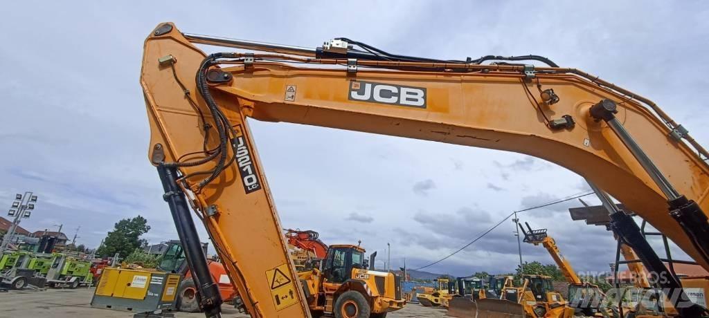 JCB JS 210 LC Crawler excavators