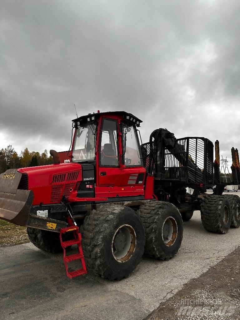 Komatsu 895 Forwarders