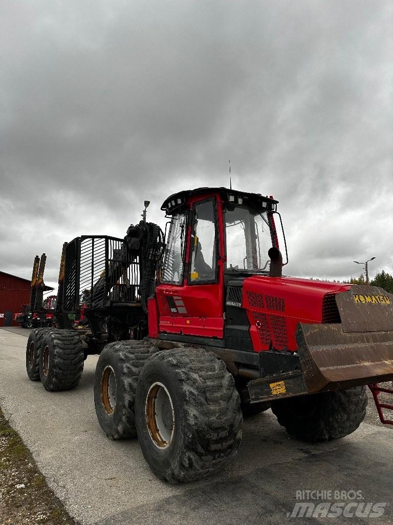 Komatsu 895 Forwarders