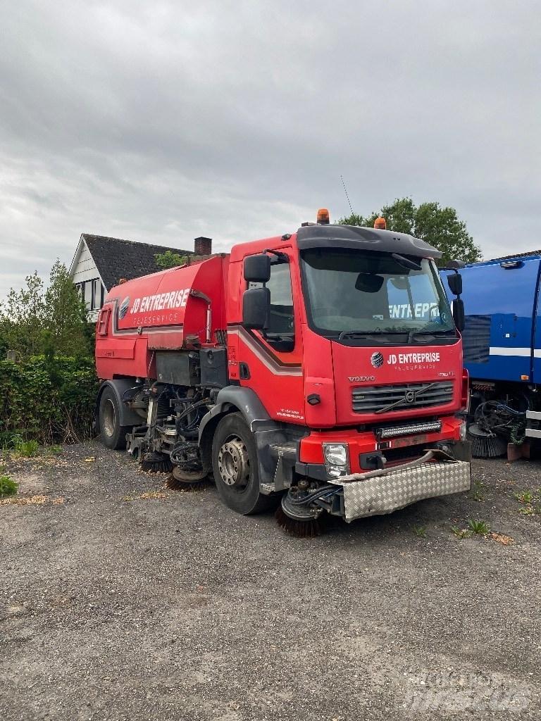 Volvo FL 240 Sweeper trucks