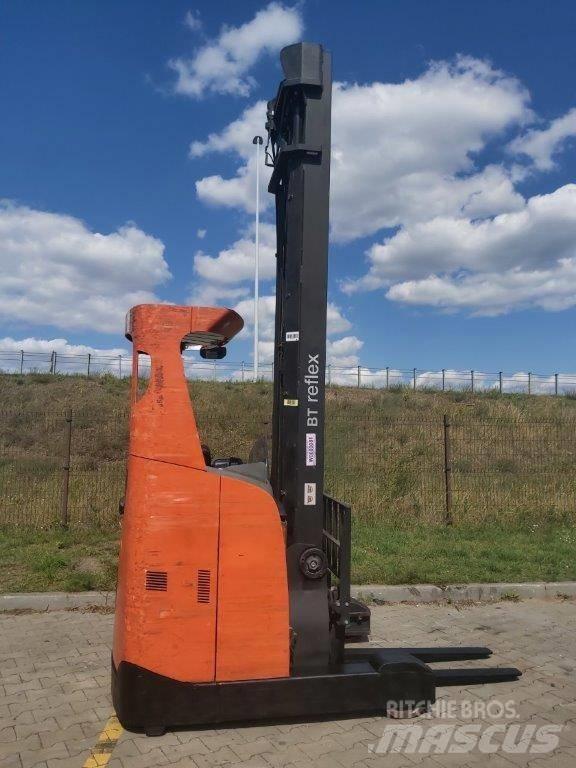 BT RR E 160 Reach truck