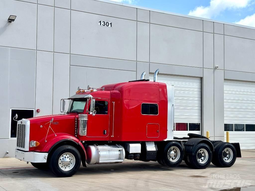 Peterbilt 367 Prime Movers
