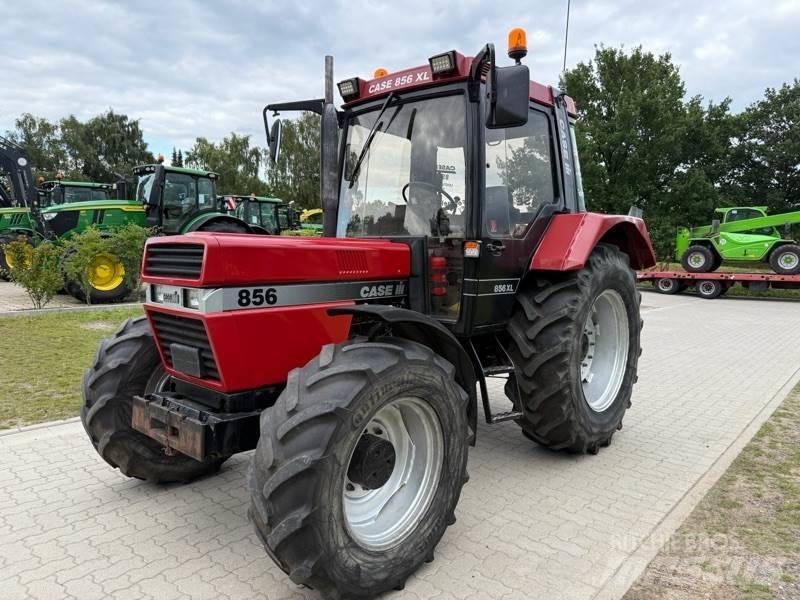 Case IH 856 XL Farm machinery