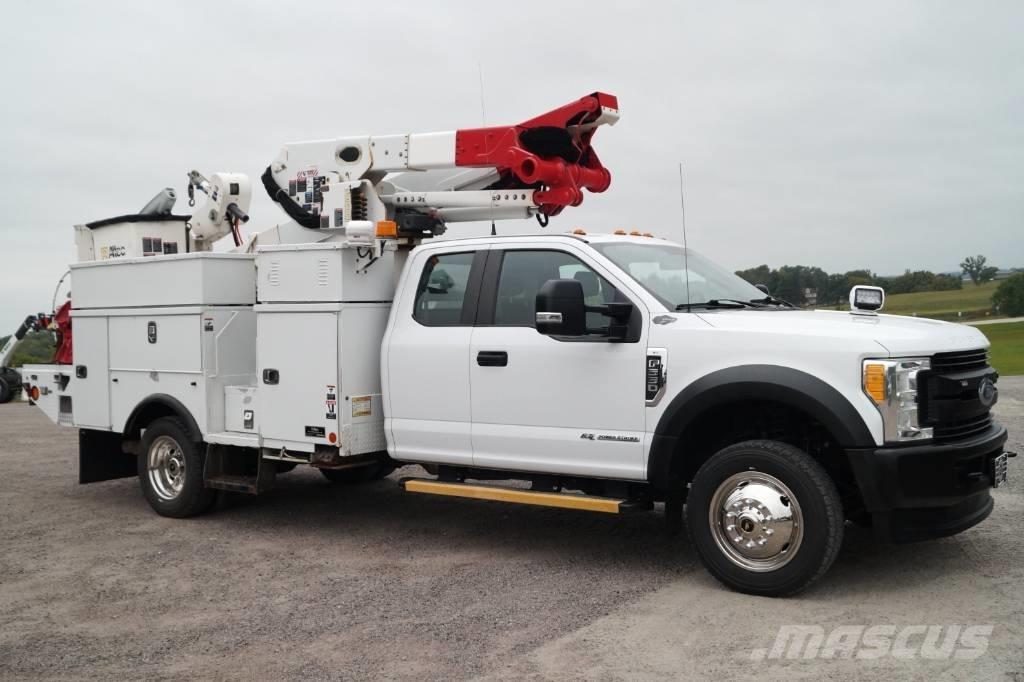 Ford F 550 XL SD Truck mounted platforms