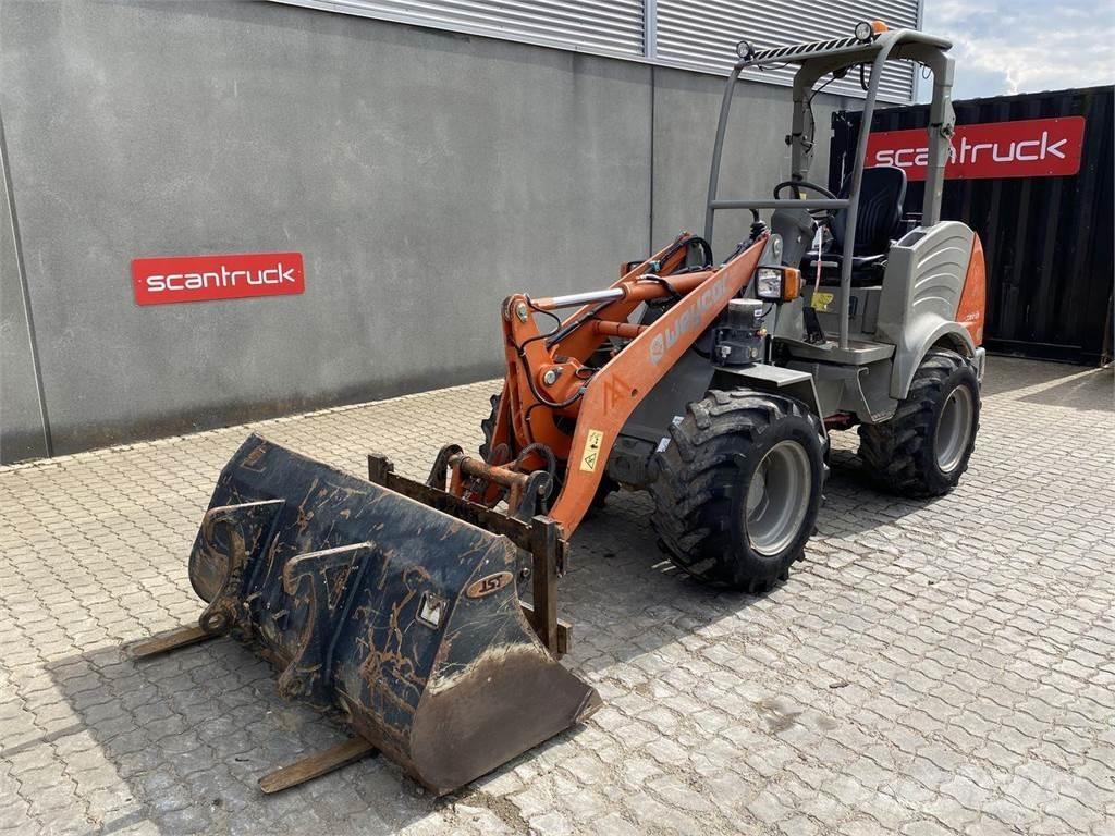 Weycor AR40 Agrar Multi-purpose loaders