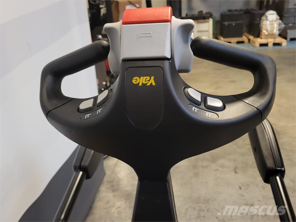 Yale MP20X Pedestrian stacker