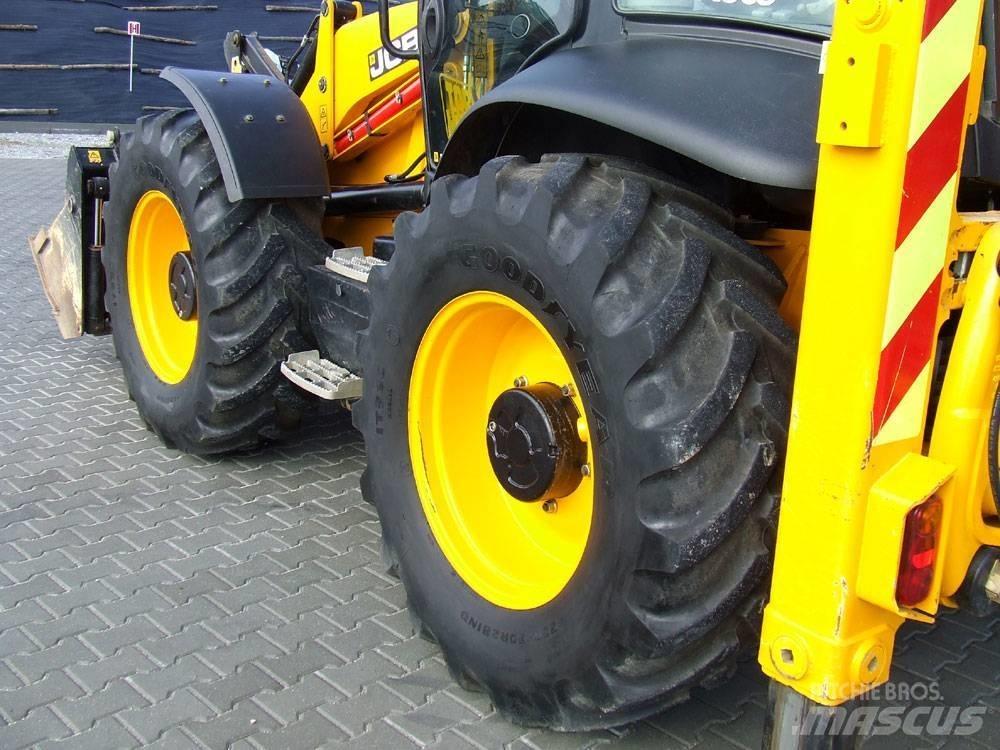 JCB 4CX Backhoe