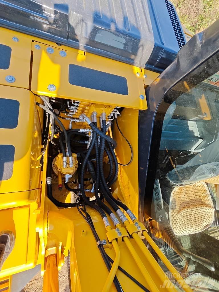 Komatsu PC 110 Mini excavators  7t - 12t