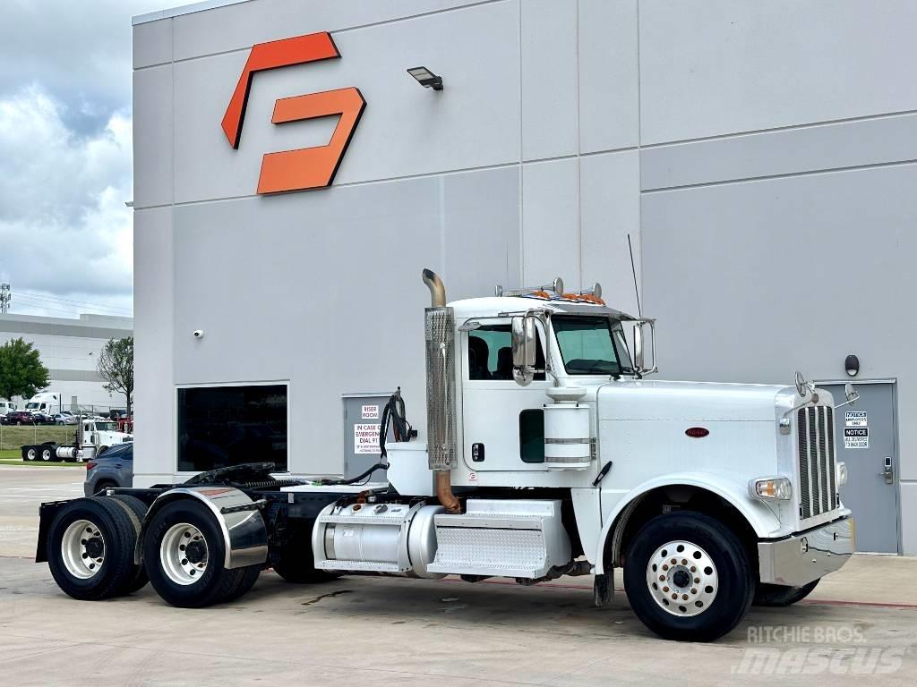 Peterbilt 389 Prime Movers