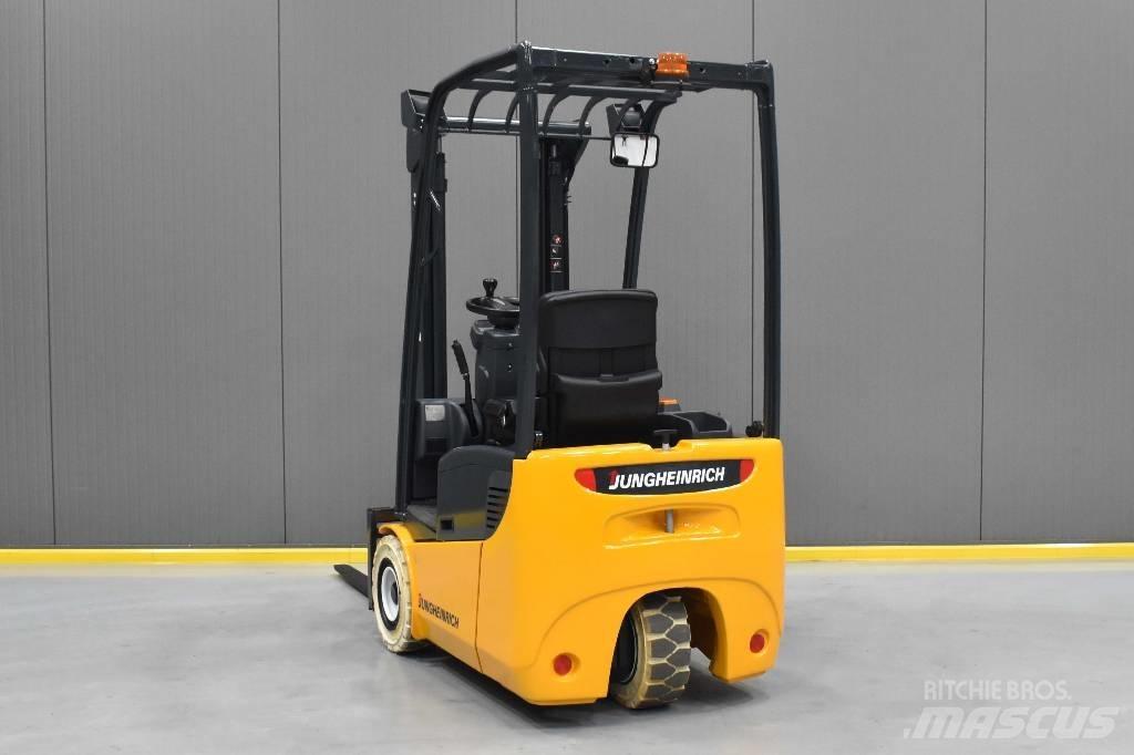 Jungheinrich EFG 110 Electric forklift trucks