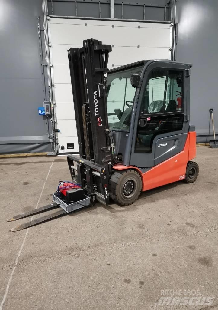 Toyota 9FBM30T Electric forklift trucks