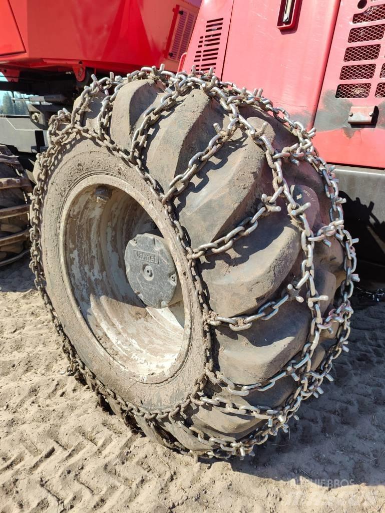 Komatsu 901 TX Harvesters