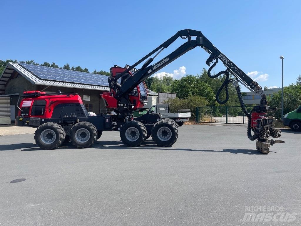 Komatsu 901 XC Harvesters