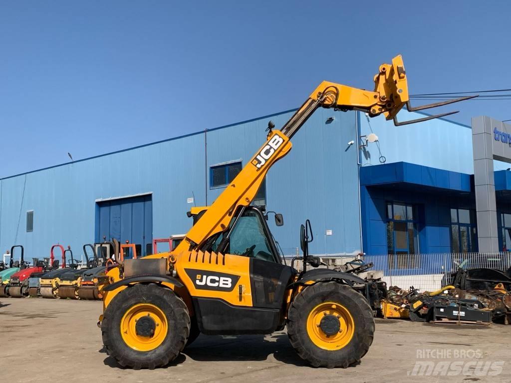 JCB 526-56 Agri Telehandlers