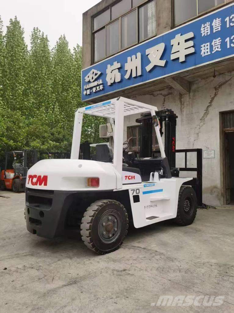 TCM FD 50 Diesel trucks