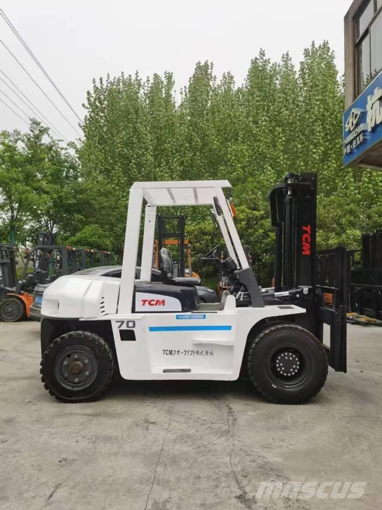 TCM FD 50 Diesel trucks