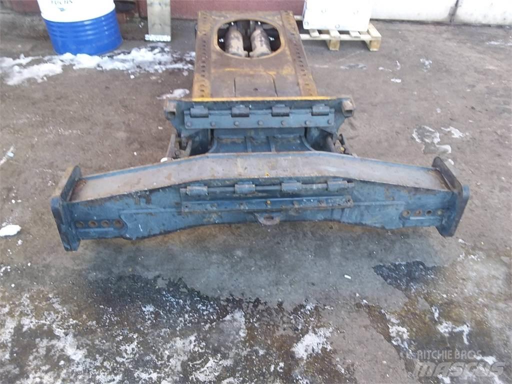 Ponsse 10WD Chassis and suspension