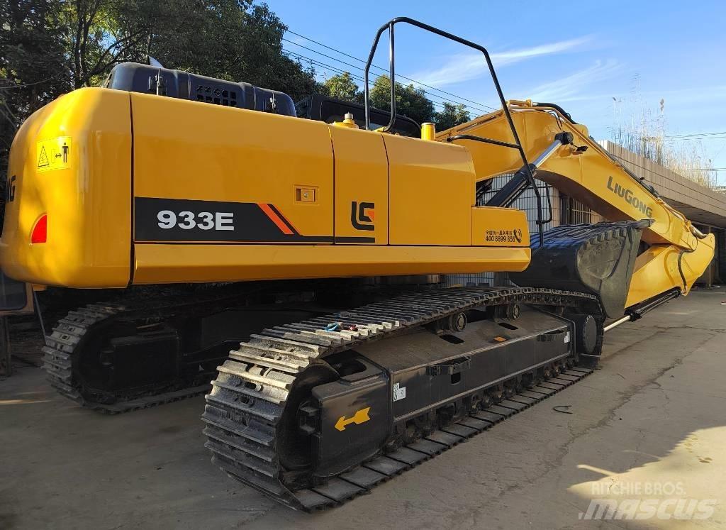 LiuGong 933 E Crawler excavators