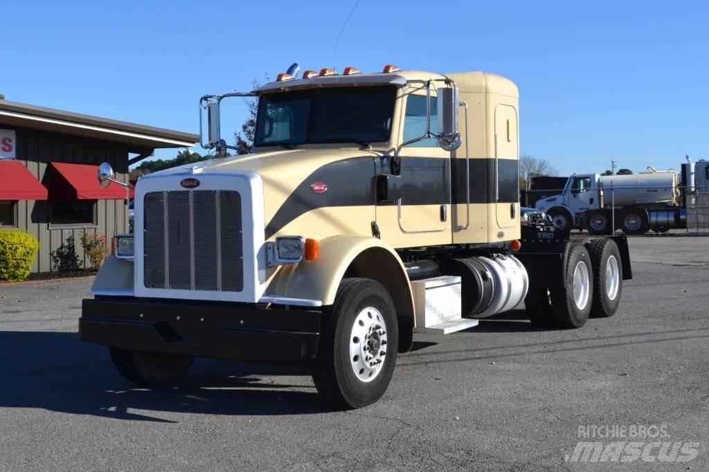 Peterbilt 367 Prime Movers